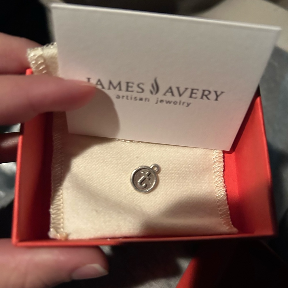 James Avery T Initial Charm